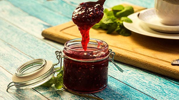 تصویر 2 از قیمت مربای زرشک با زرشک خشک + خرید باور نکردنی